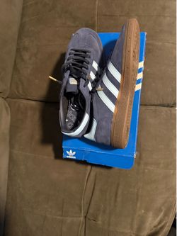 Adidas men’s size 9