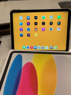 iPad 11th gen 128gb New open box