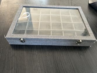 Gray jewelry organizer 