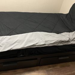 Twin Bed With Built In Draws For Clothes 