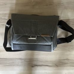 Peak Design Messenger Bag