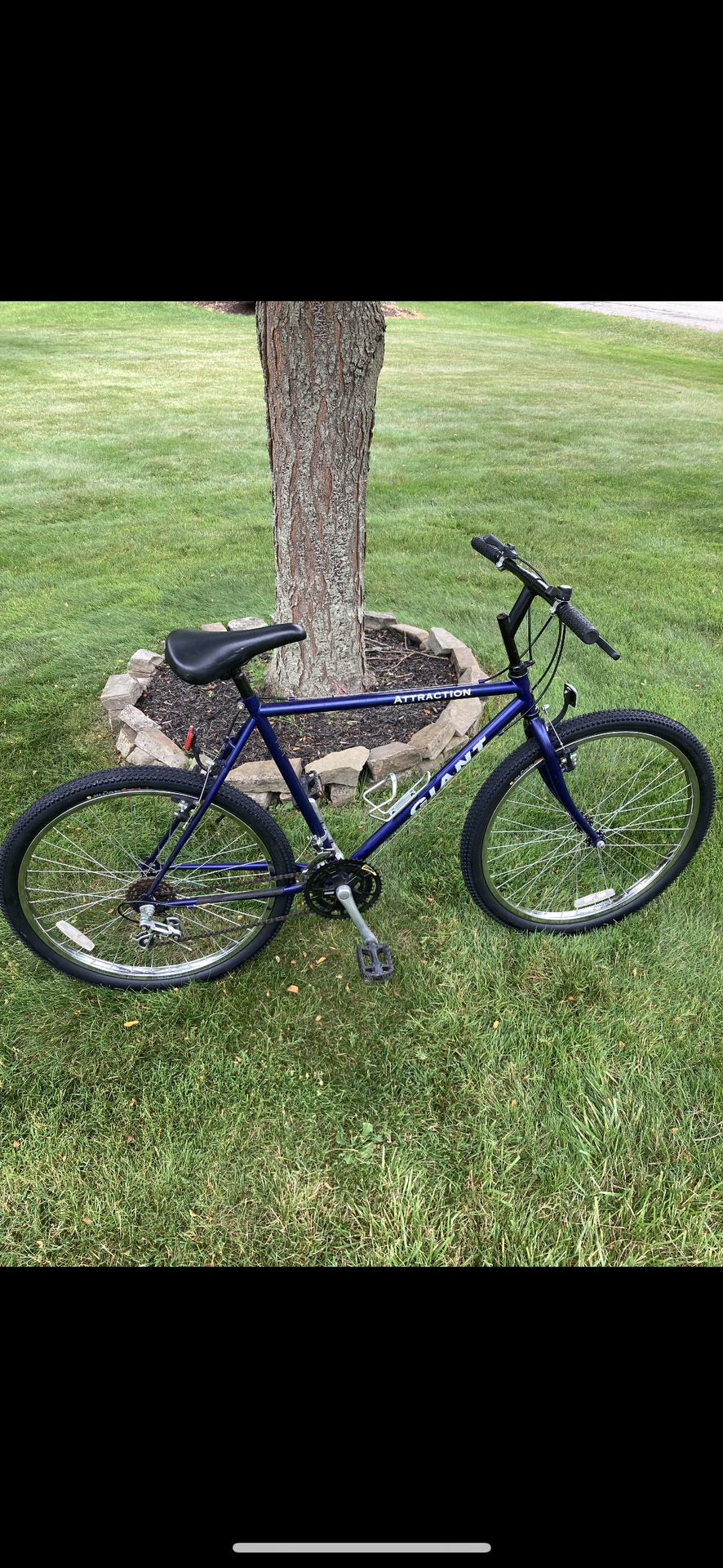 26” Giant Mountain Bike 