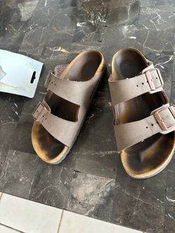Birkenstock Sandles Arizona size 6