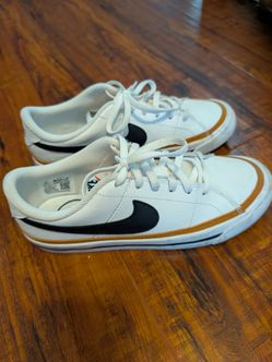 Nike Unisex Legacy sneakers