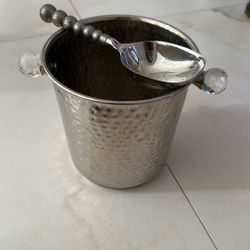 Ice Bucket With Scoop 