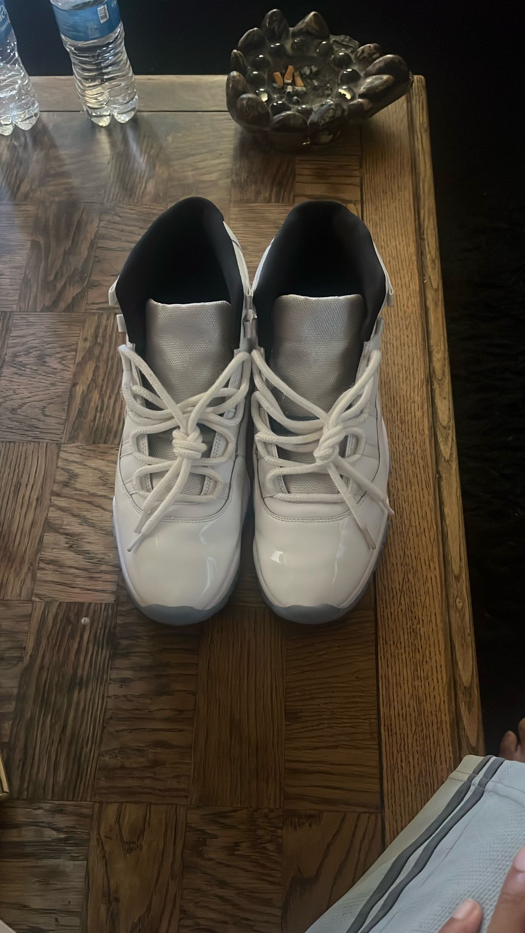 Jordan 11s