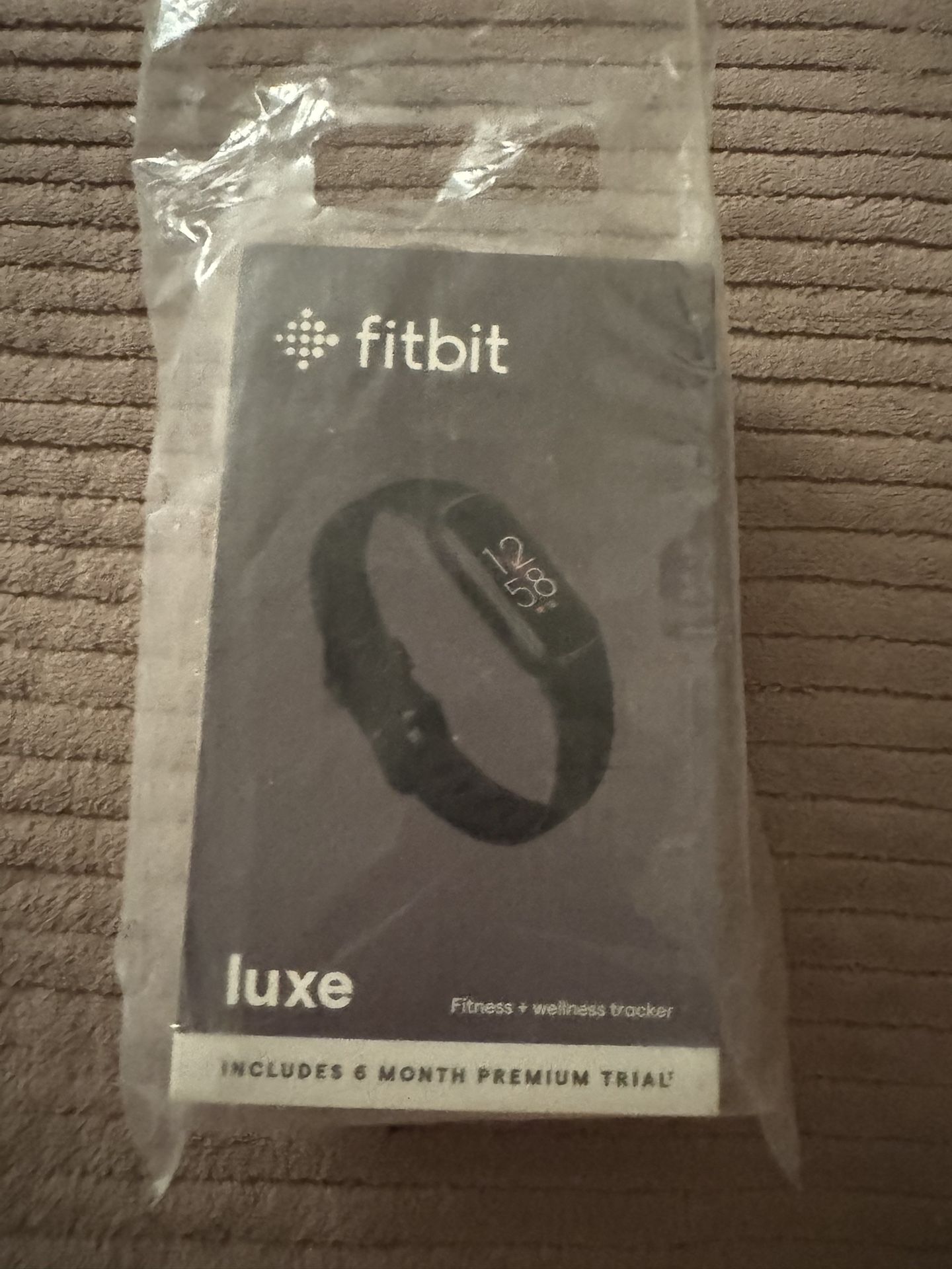 NEW Fitbit Luxe