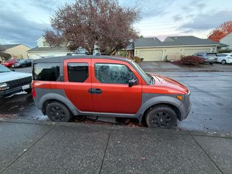 2005 Honda Element