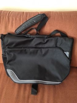 Laptop bag