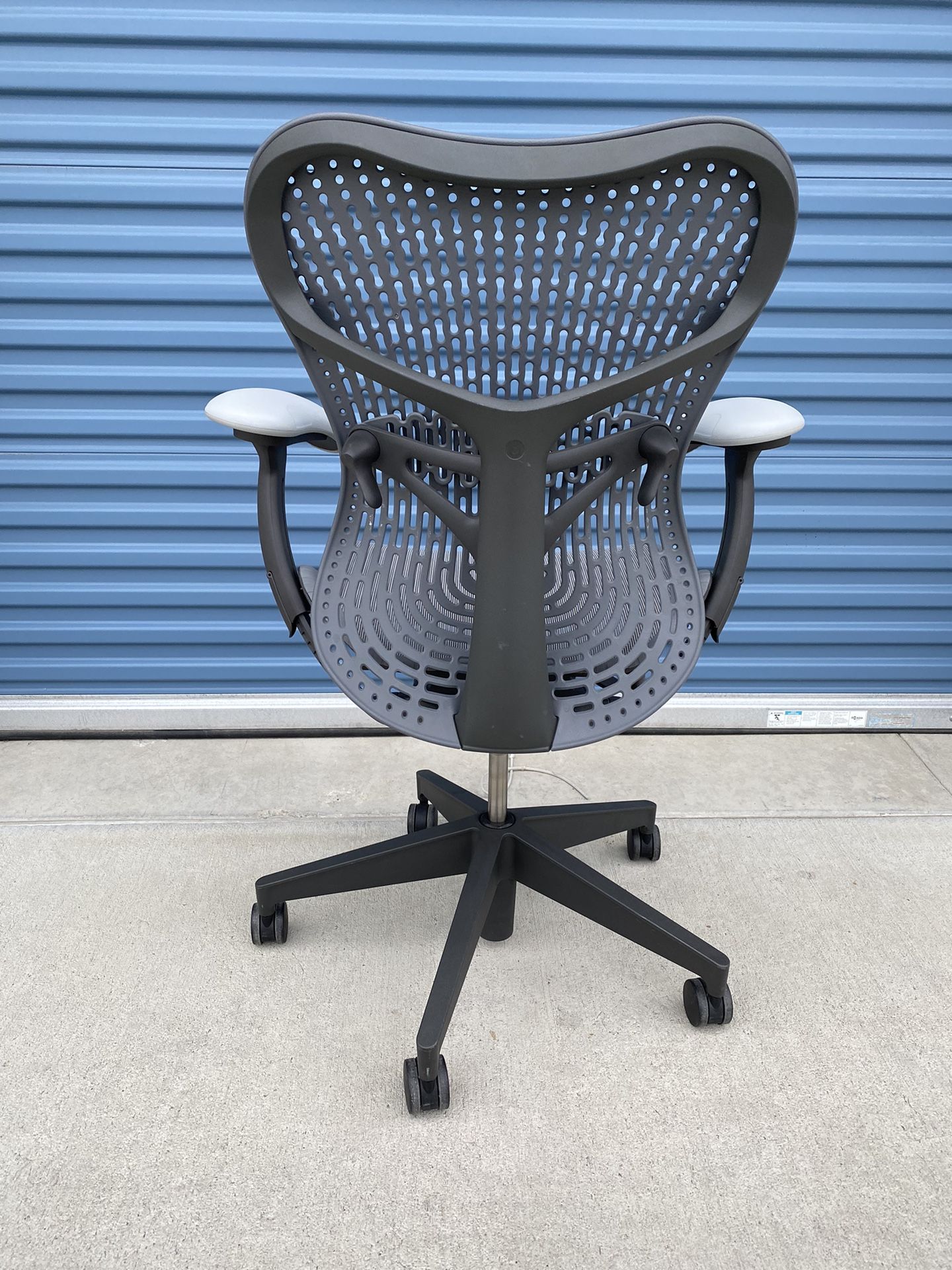 Herman Miller Mirra Fully Loaded Office Chair
