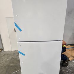 Nevera De 10.2 Píes Cubicos  21x21 66