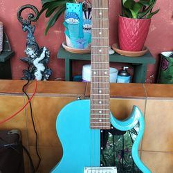 Vintage First Act Lola CE100 electric guitar