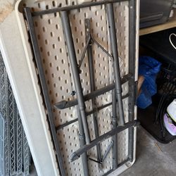 Folding Heavy-duty Table 4’