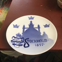Royal Copenhagen San Francisco Plate