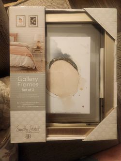 Gallery frames