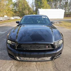 2014 Ford Mustang V6 Coupe