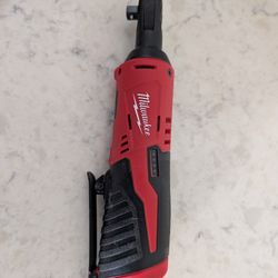 Milwaukee M12 3/8 Ratchet
