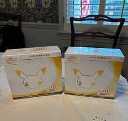 Pokémon 30th Celebration Elite Trainer Box