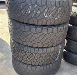295 60 20 Nitto Ridge Grappler Set of 4 Used Very Clean Condition