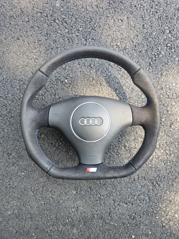 Audi 04 S4 Steering Wheel FLAT BOTTOM MANUAL