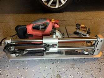Skilsaw flooring saw