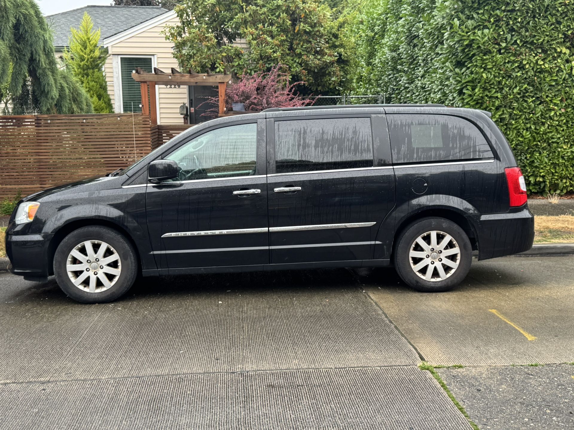 2011 Chrysler Town & Country