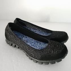 Skechers Sport Women's EZ Flex Flighty Slip-on Flat, Black, 8 5