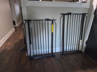 Baby gate
