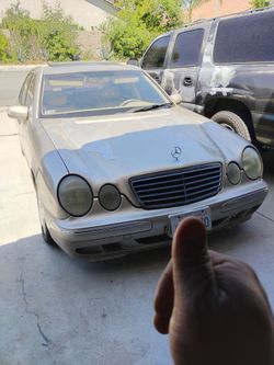 2001 Mercedes Benz E(contact info removed) obo