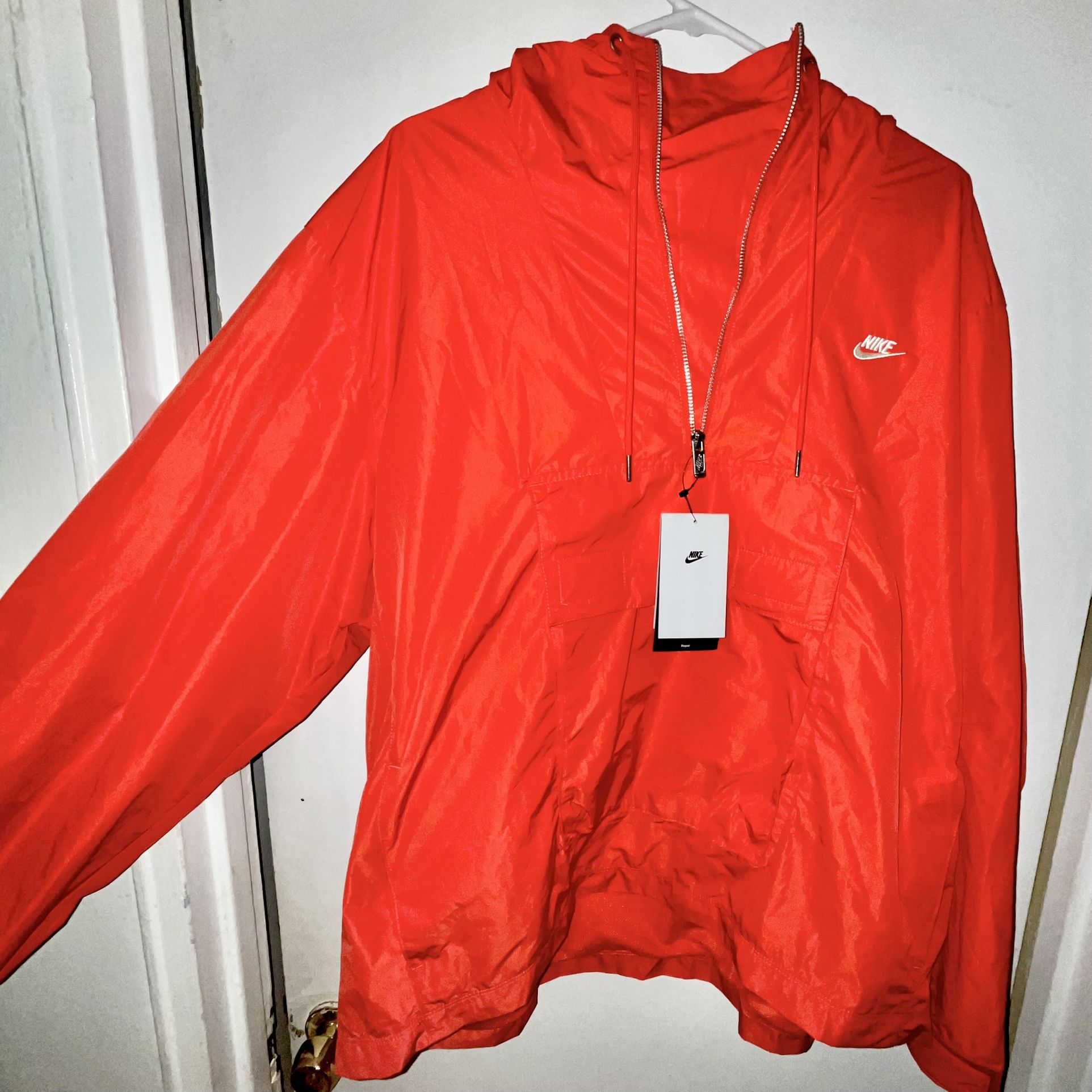 Nike Men’s Red Windbreaker Rain Repel Jacket