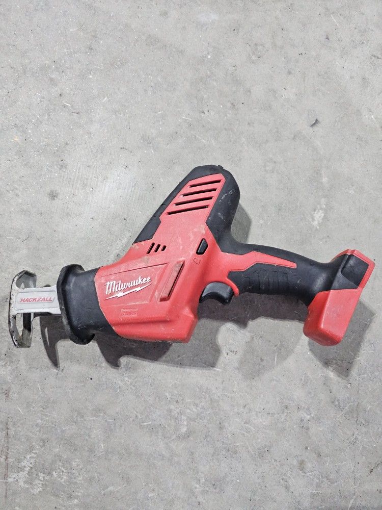 Milwaukee 3 Tools $100