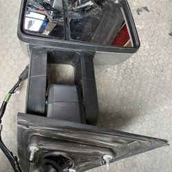 SILVERADO HD PASSENGER MIRROR 