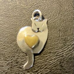 Cat Heart Pendant 