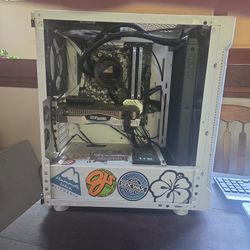 Custom Gaming PC 