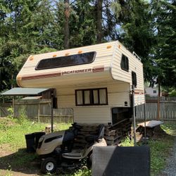 1989 Vacationer. Aculight 840 Camper. 