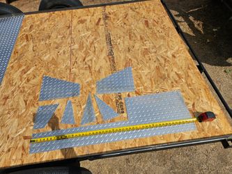Aluminum diamond plate off cuts