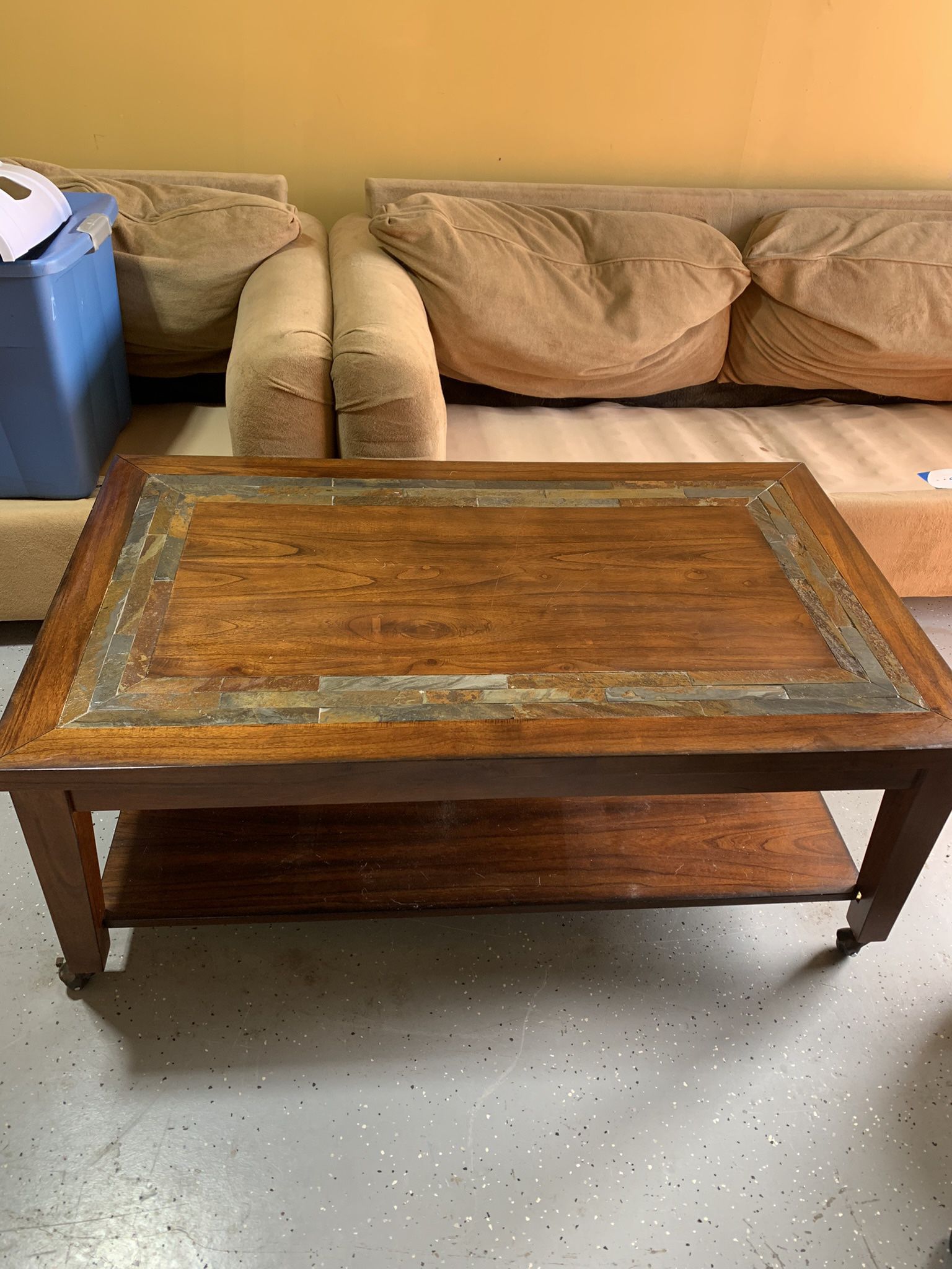 Coffee Table/end Tables