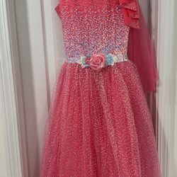 Beautiful Pink Party dress for young girls or Women