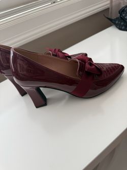 Shoe size 37 eur 7 us