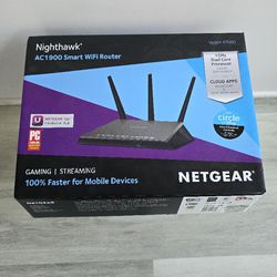 Nighthawk AC1900 Smart WiFi Router