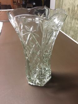 Cut glass vase vintage