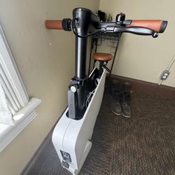 electric scooter Honda moto compacto
