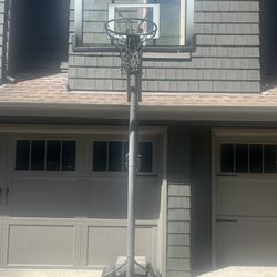 Reebok Adjustable Basketball Hoop