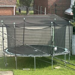 Trampoline 