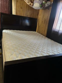 Free queen bed