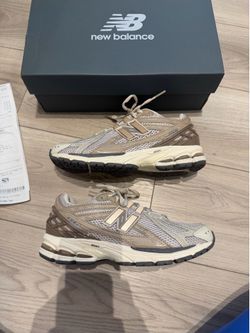 Women’s New Balance