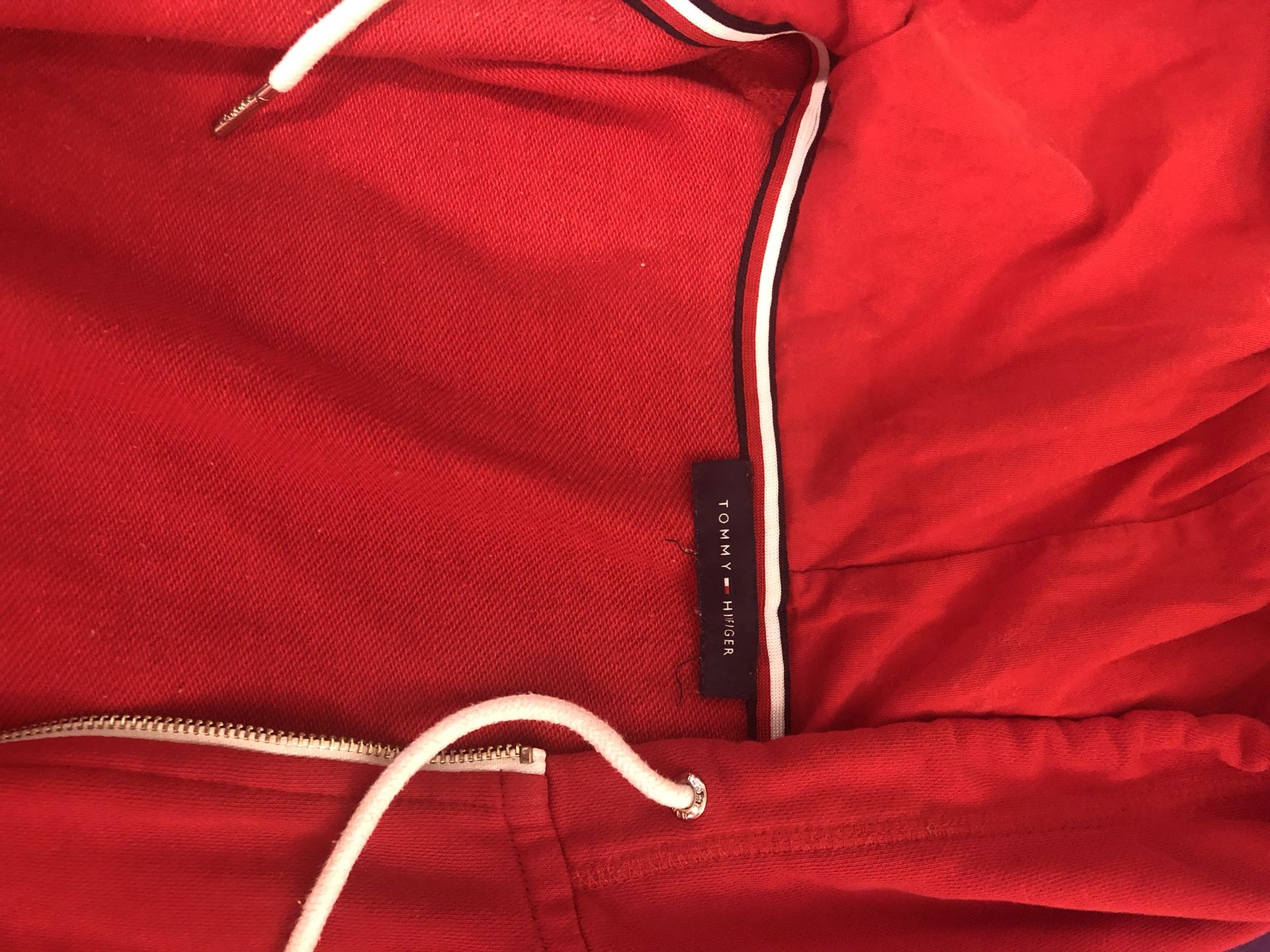Tommy Hilfiger