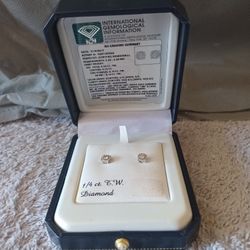 1/4 CT T.W. Diamond Stud Earrings On 10K White Gold IGI Certified