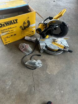 Dewalt 12 in miter saw