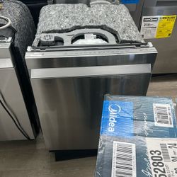 Samsung Dishwasher (Bixby/Wi-Fi)